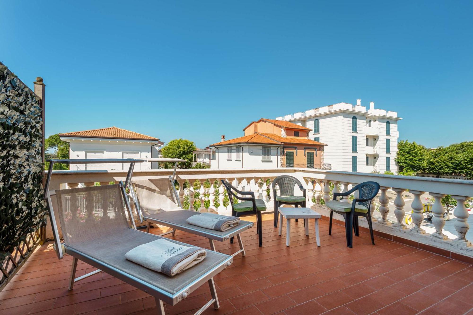 Hotel Sonia Forte dei Marmi Exteriör bild