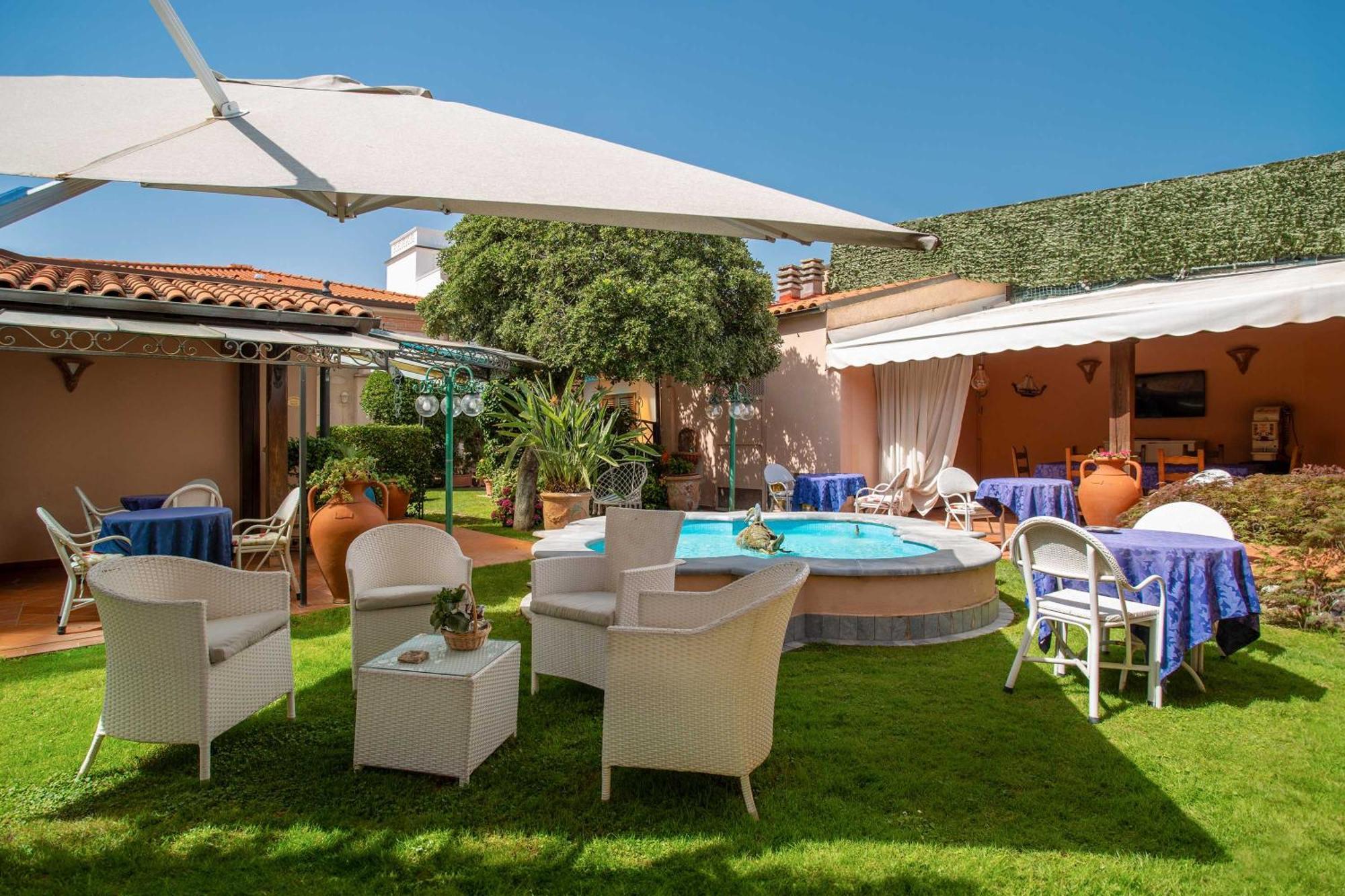 Hotel Sonia Forte dei Marmi Exteriör bild
